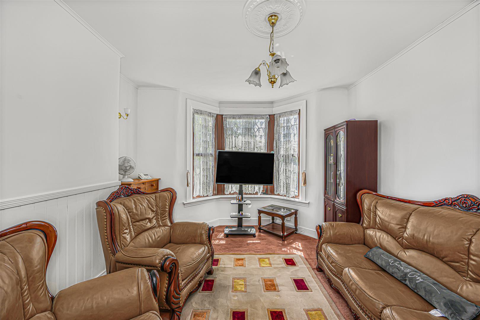 Property Image 9af50012-1b87-4a30-bc5b-840de135eee8