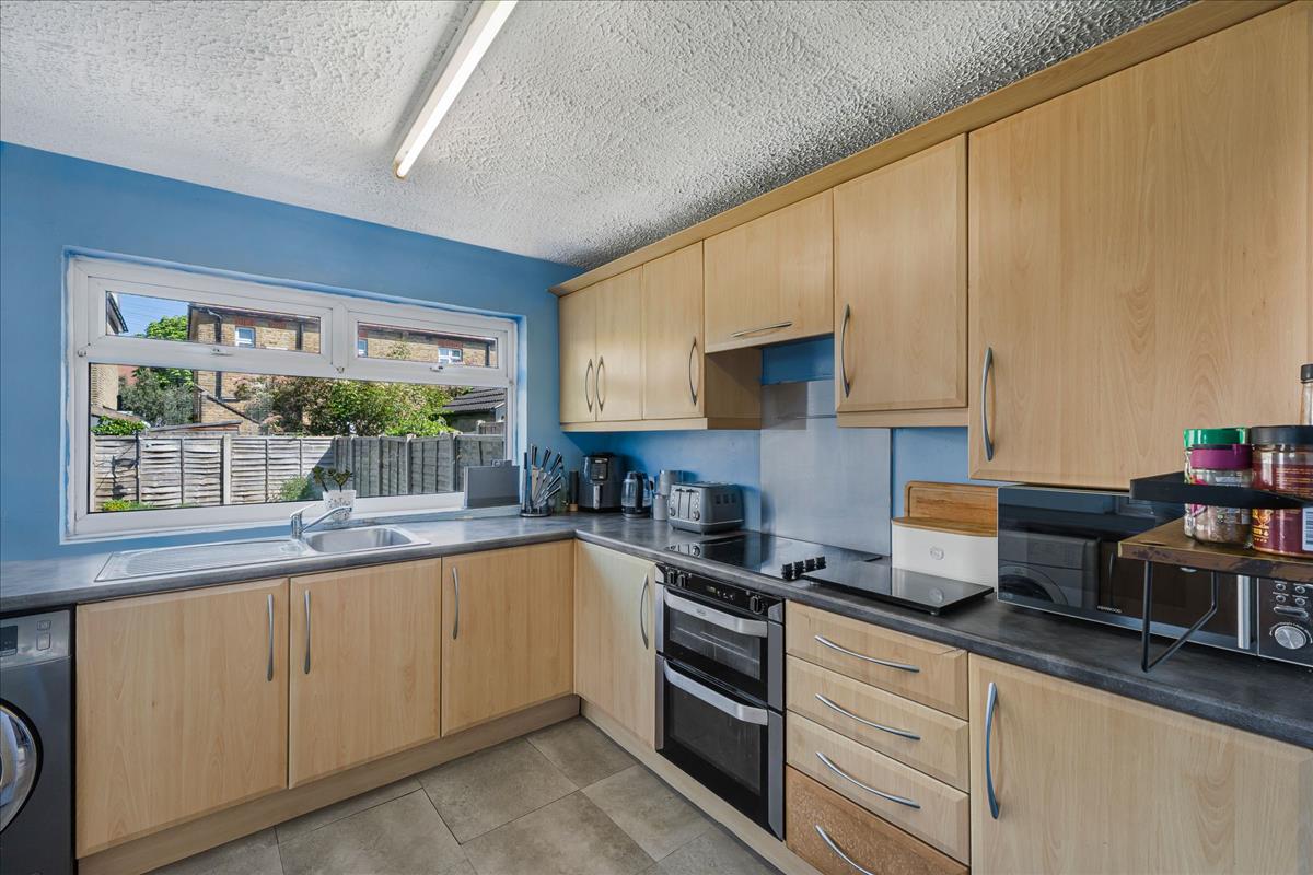 Property Image 9b0a7c93-ab90-4a7f-a2bc-c5c87d4bd1c7