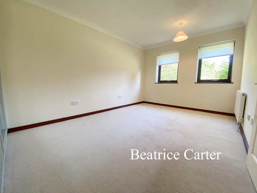 Property Image 9b109f8f-2e39-4d7f-be1f-05cee603f275