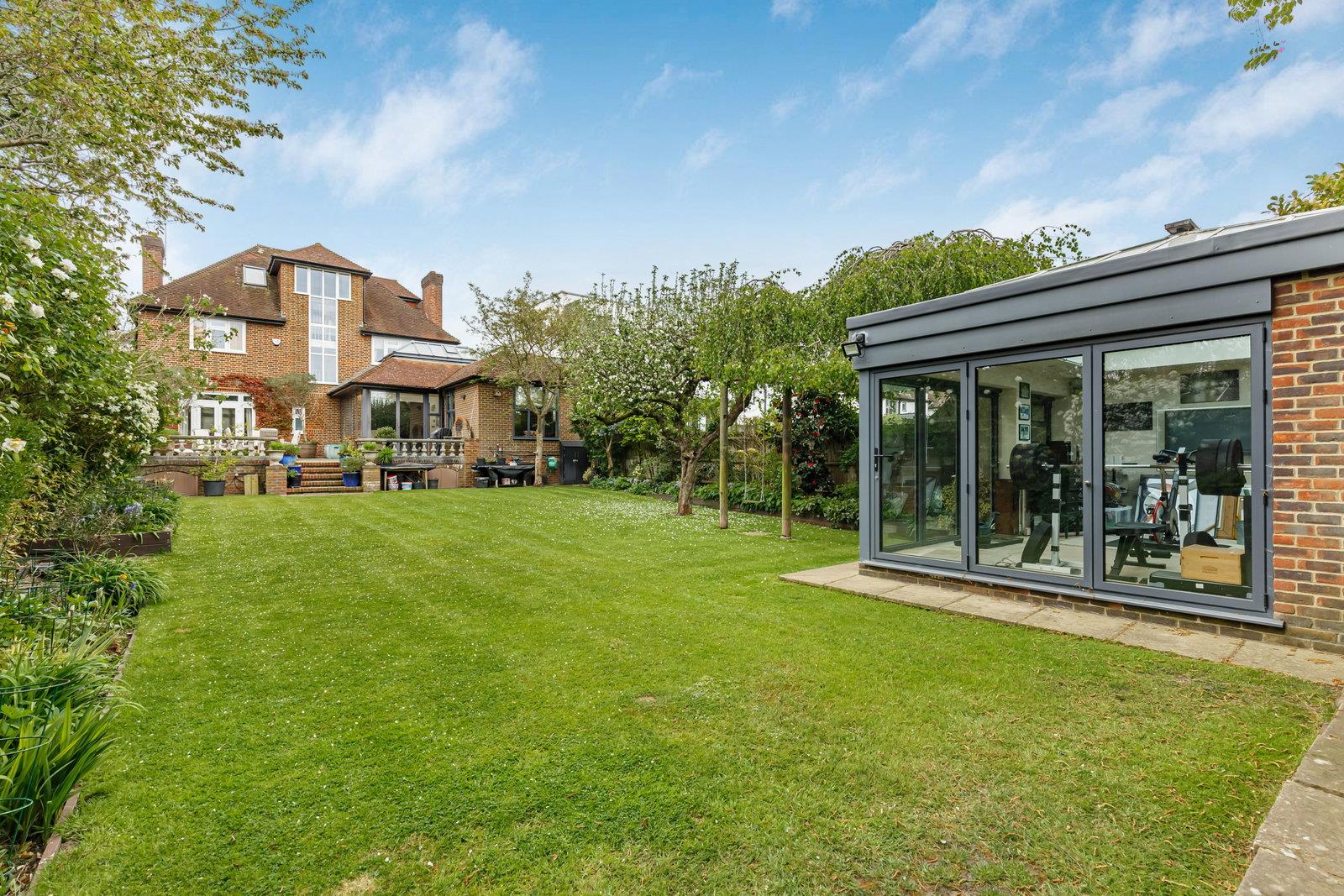 Property Image 9b1ed4f8-26ff-4527-b4d3-388c9a3e6a12