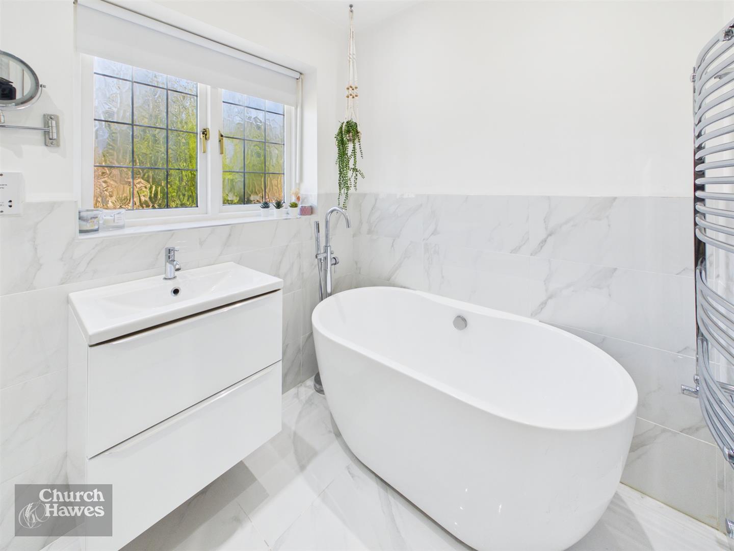 Property Image 9b2195e8-946f-4a21-8738-c3b8c944b9c5