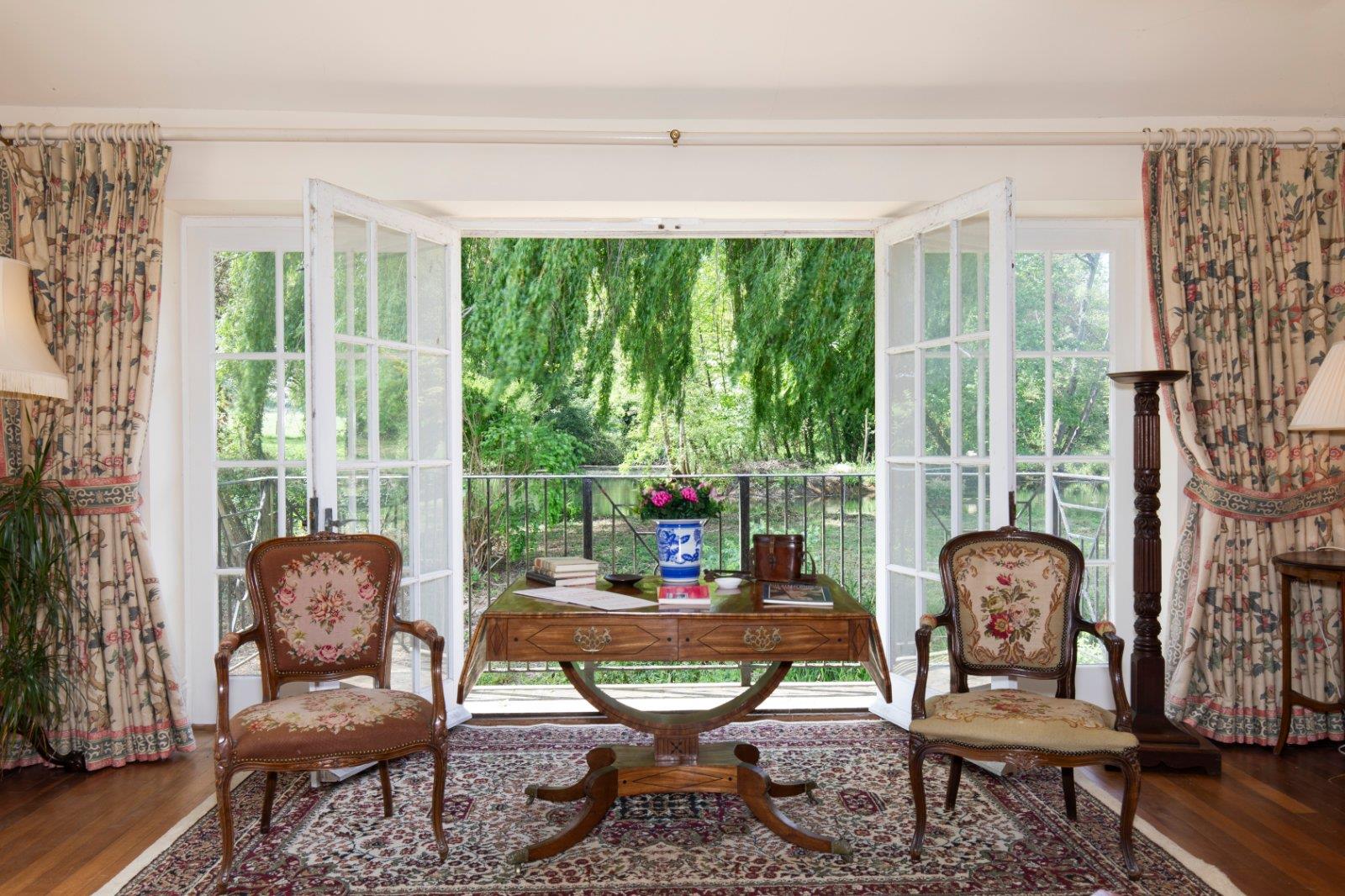Property Image 9b265efa-14b6-4b3f-9b3a-0e3ffff099a6