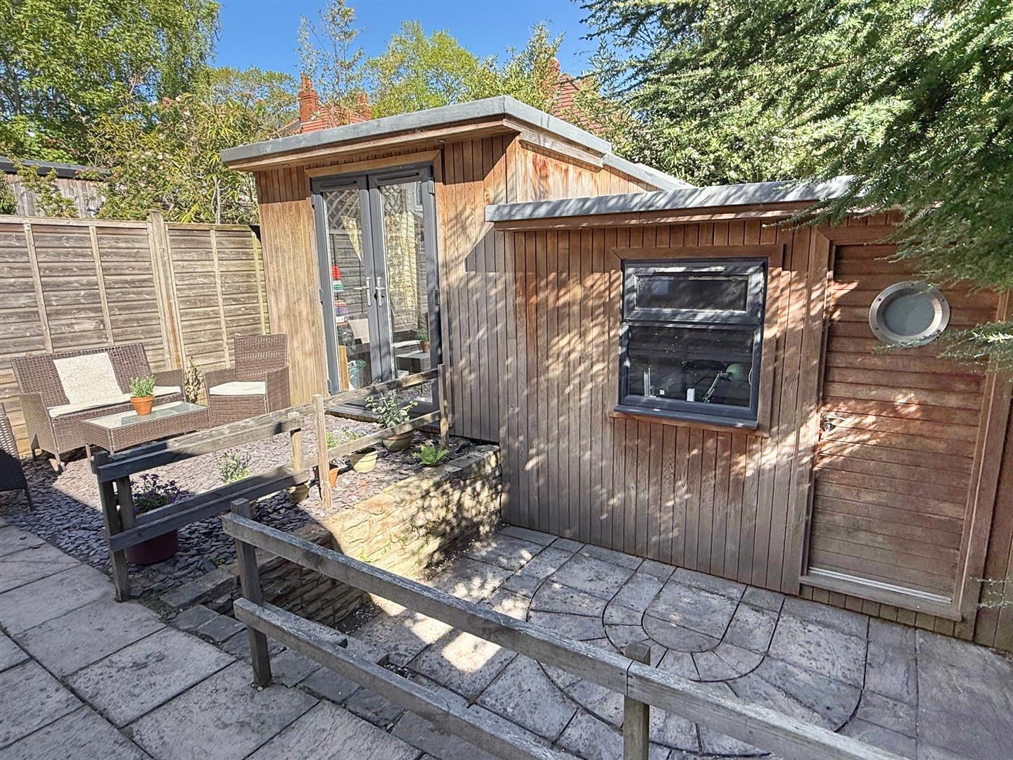 Property Image 9b274f56-f447-49c8-837a-be6e81f2d269