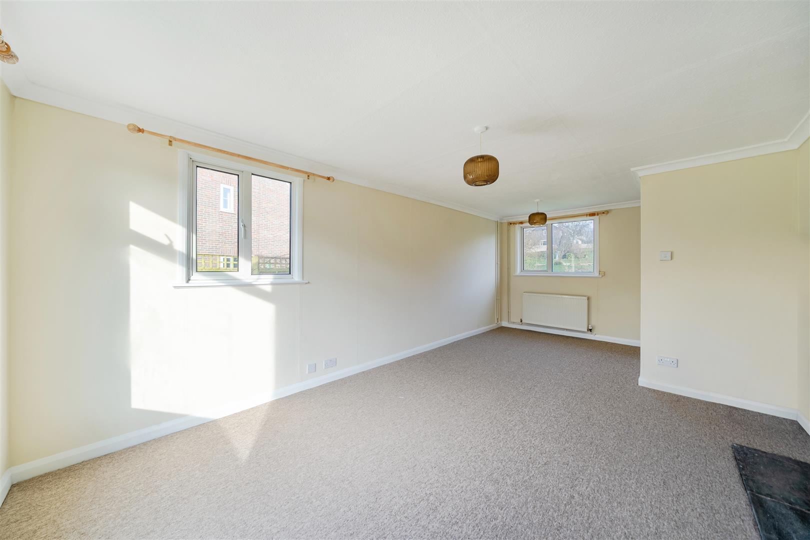 Property Image 9b339d4e-85bc-4d28-8172-c789f741f11b