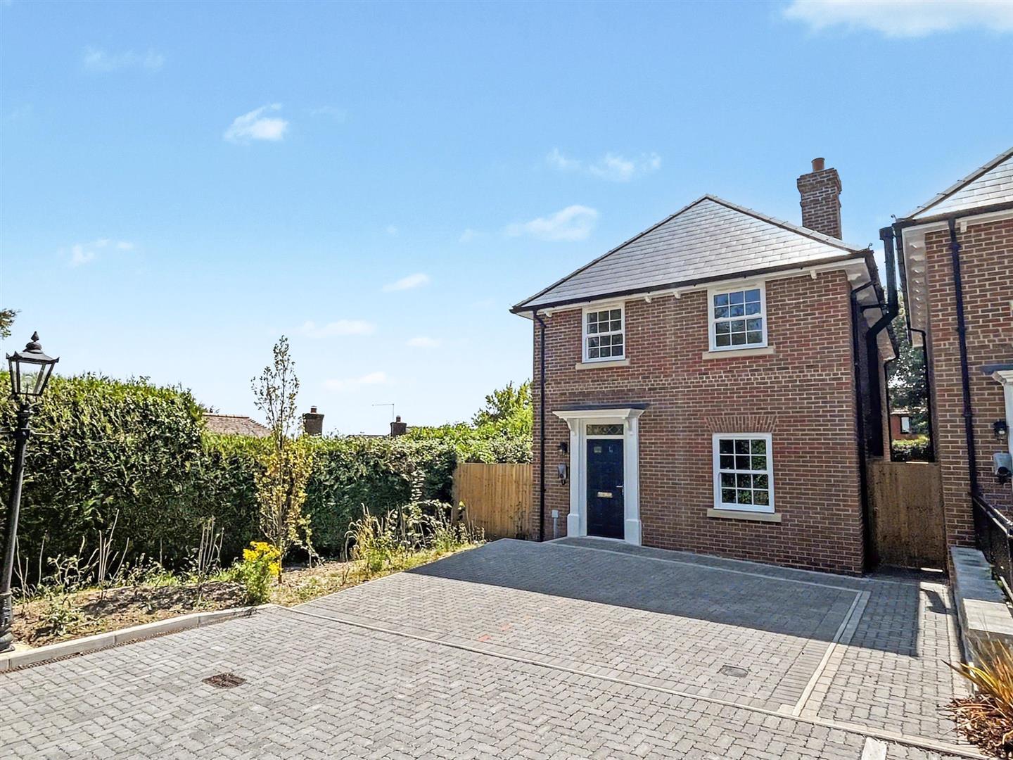 Property Image 9b33c233-2c61-4c85-a5e8-06857f2c874b