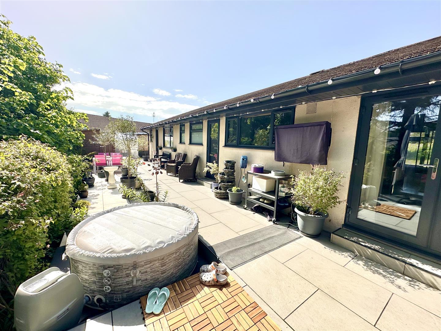Property Image 9b3bf1a5-d9f5-4258-8bb9-33b02e67211f