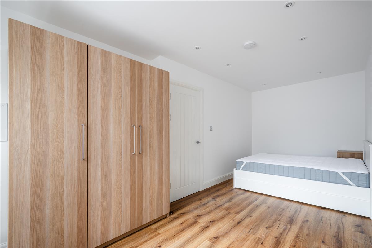 Property Image 9b3c24a1-26df-48c3-a627-da6137872952