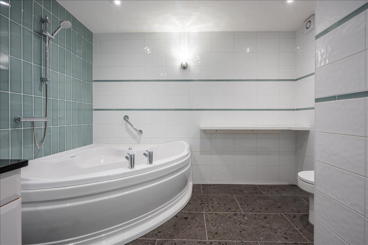 Property Image 9b3cedd2-e8b2-4959-9709-a7cf032fd0a9