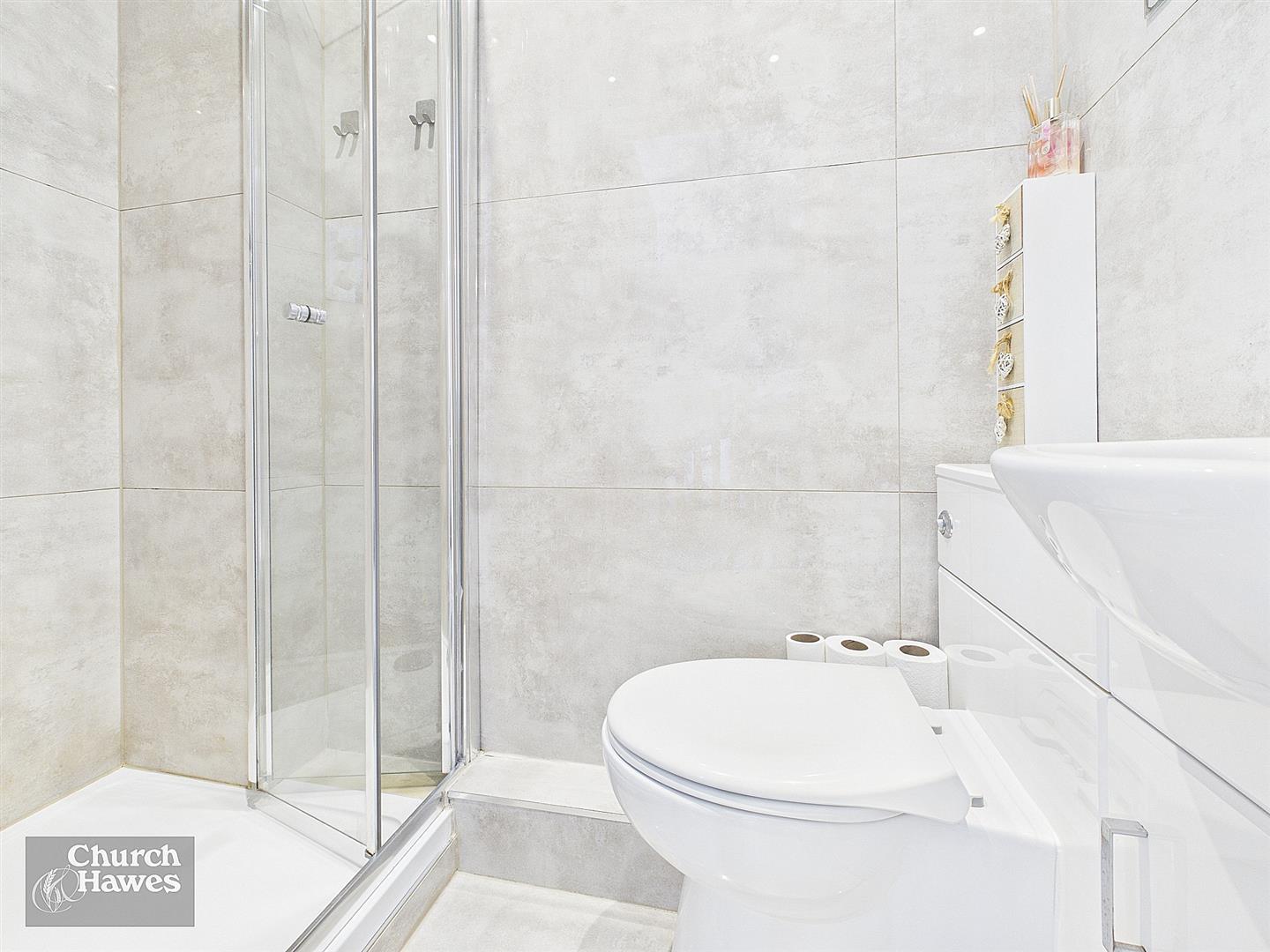 Property Image 9b429521-8e74-4b2a-92fd-663c560af604