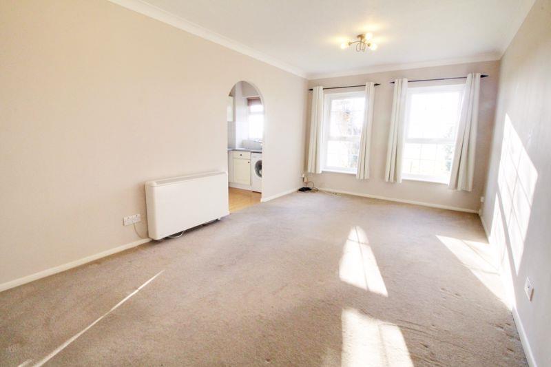 Property Image 9b45b89b-f9ba-4987-b786-267a417babe7