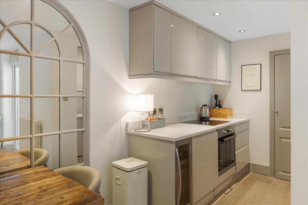 Property Image 9b4fe222-945a-42c8-8fab-0ebf27b2f506