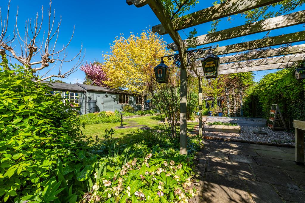 Property Image 9b5deacb-2953-4897-baa6-fa26f463ae07