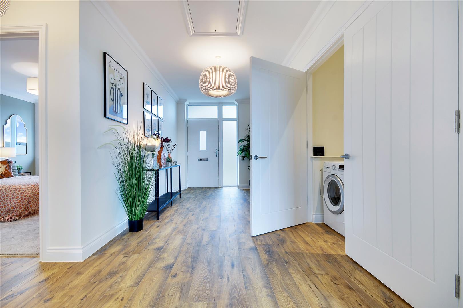 Property Image 9b5dec3a-f9e6-4a13-a116-75f909be599e