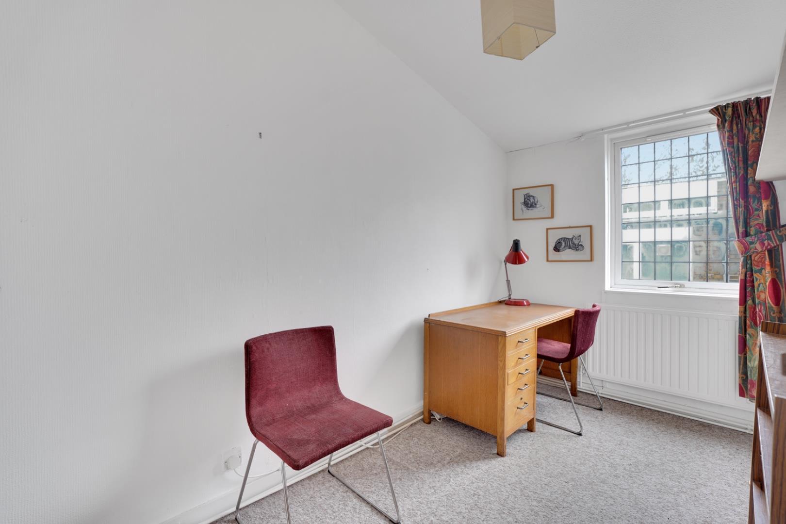 Property Image 9b5fe92c-e29e-43c3-9e09-24867f29f784