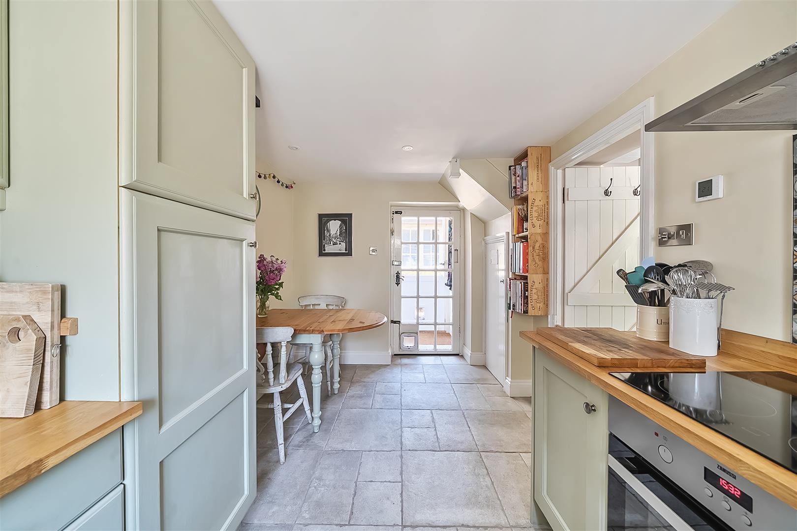 Property Image 9b610dd2-d455-4b06-8548-62d5bf00082b