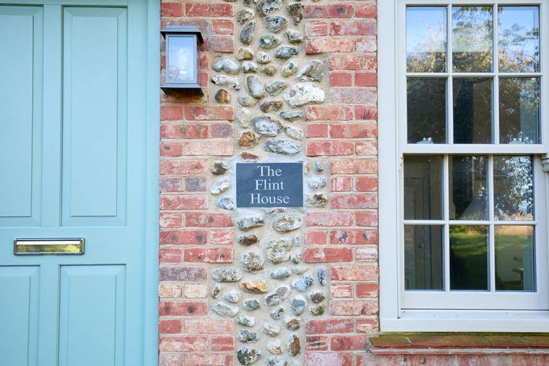 Property Image 9b79917e-cb89-4363-a0c7-42df9b0f1607