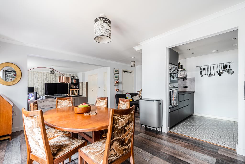 Property Image 9b8105f7-7efd-4948-9bd8-7e5873294cbb