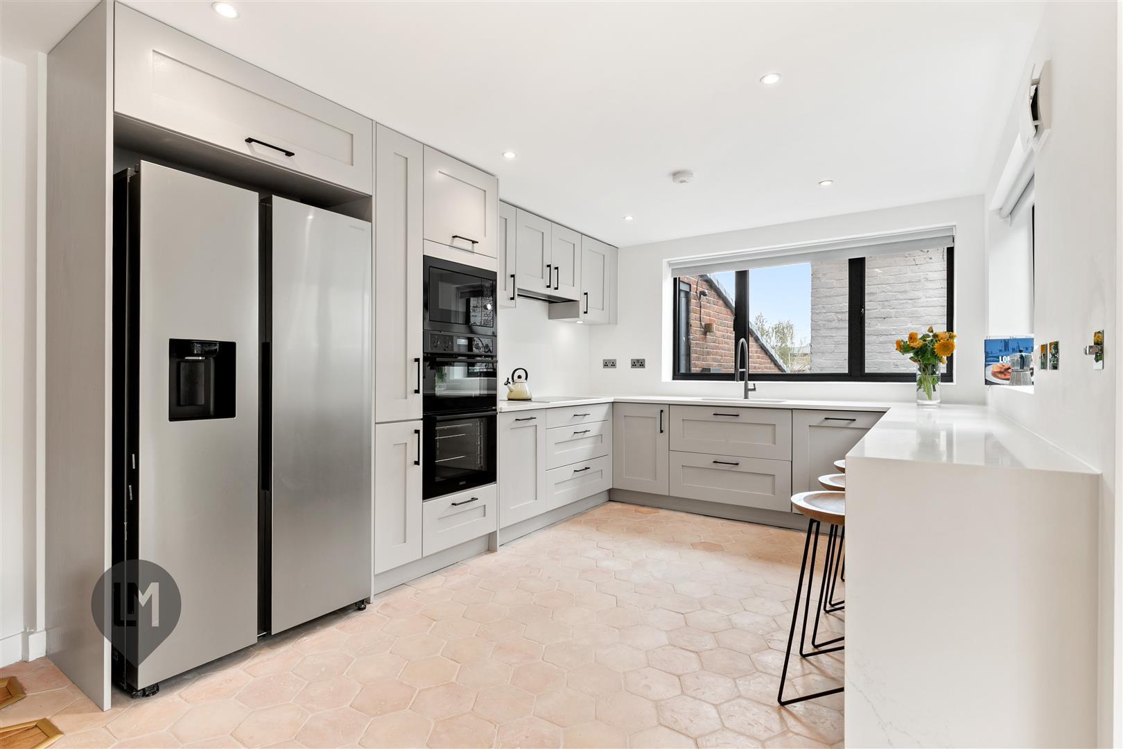 Property Image 9b852b7e-dd7d-42f2-8526-61bb68e40159