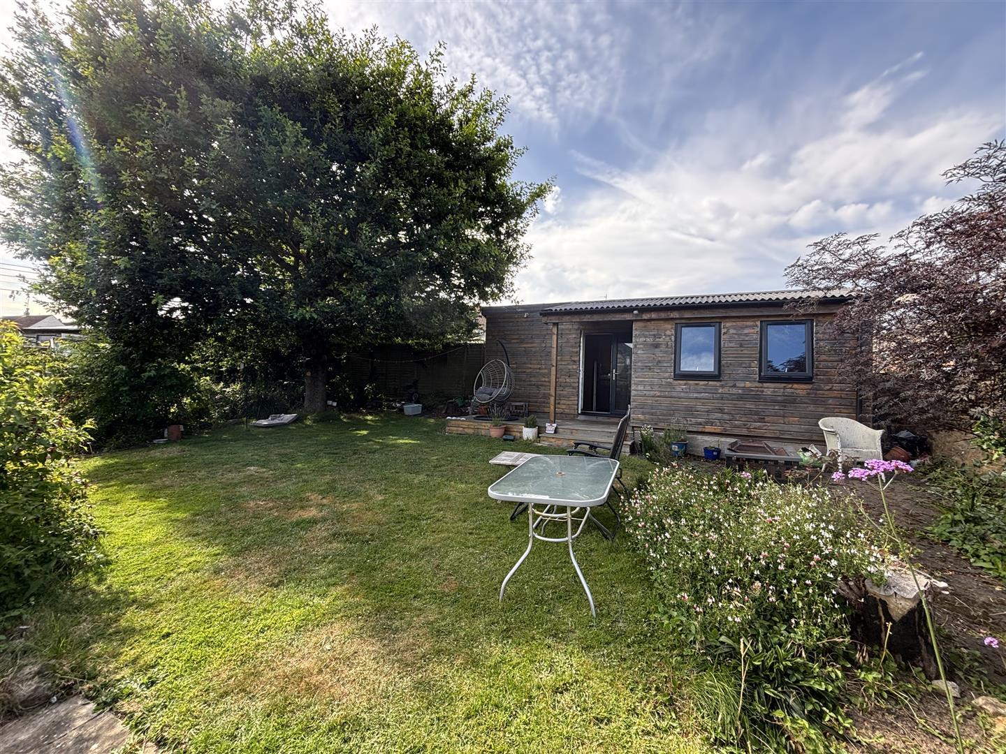 Property Image 9b85cb0a-69d4-4b80-b97a-7a05d3f44c58