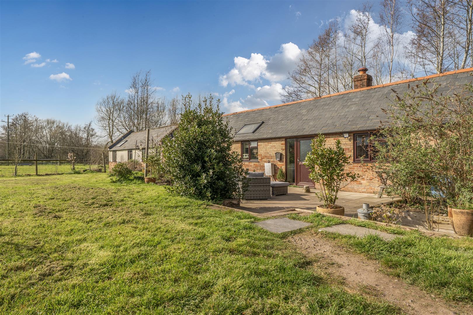 Property Image 9b8d1a4f-5403-45e8-b505-7605c5e75b06