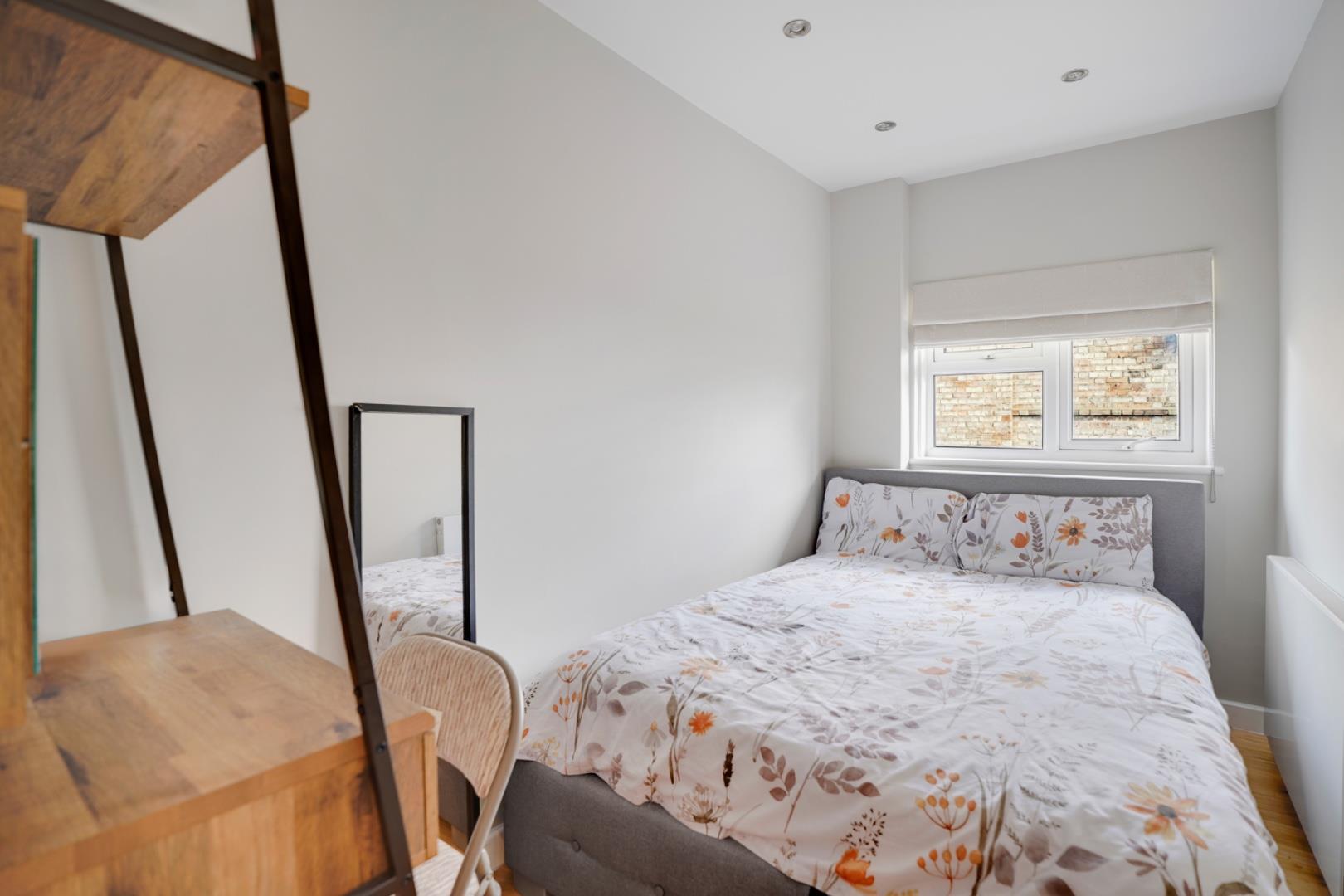 Property Image 9b94590f-a9b9-481f-94f6-0005763ee638