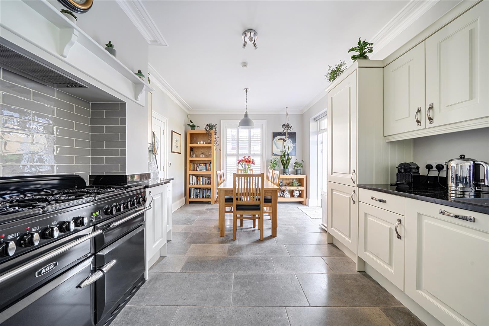 Property Image 9b94e1db-1ba8-400d-9794-e28900e1bad5