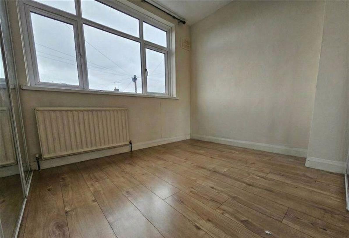 Property Image 9b97b83d-b31c-43e6-bdd5-8bce05bd1f39