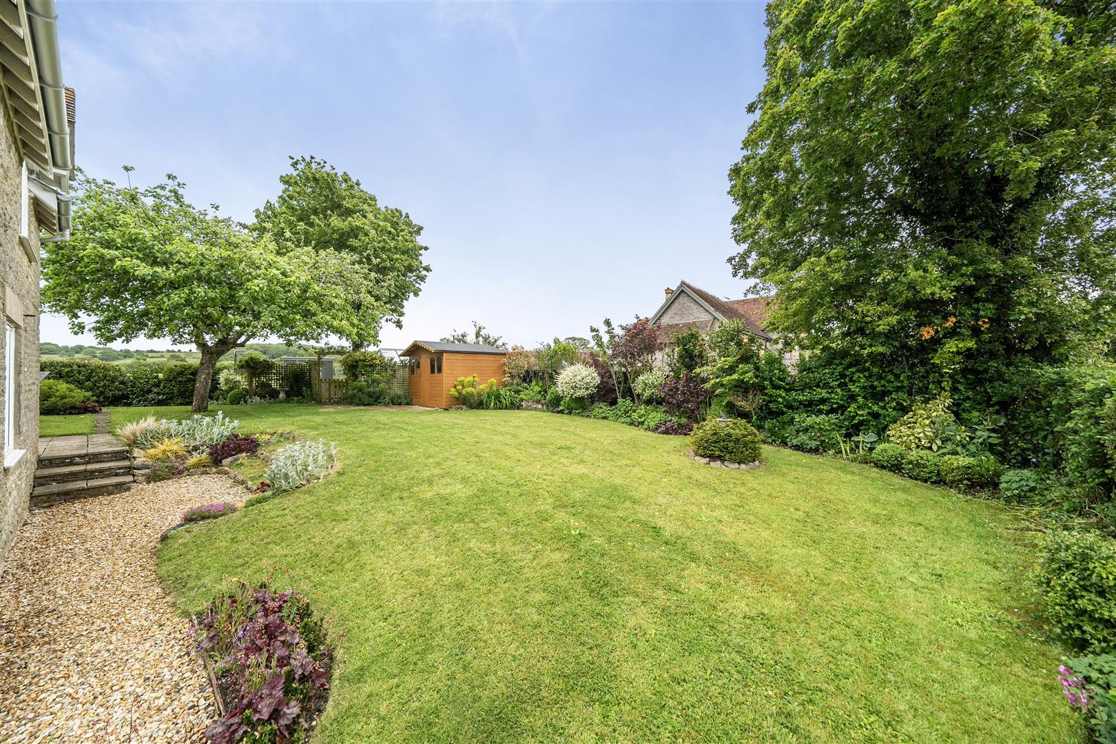Property Image 9b9c5cfb-1ff3-4052-8cc0-b281470e0275