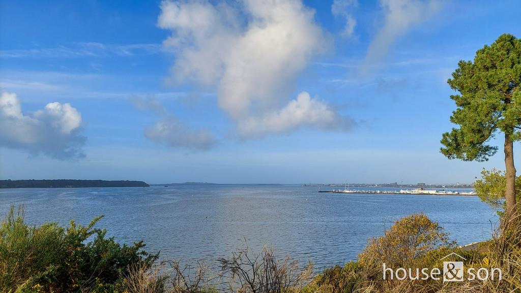 Property Image 9b9da798-b812-4234-841a-ff4861f77f4b