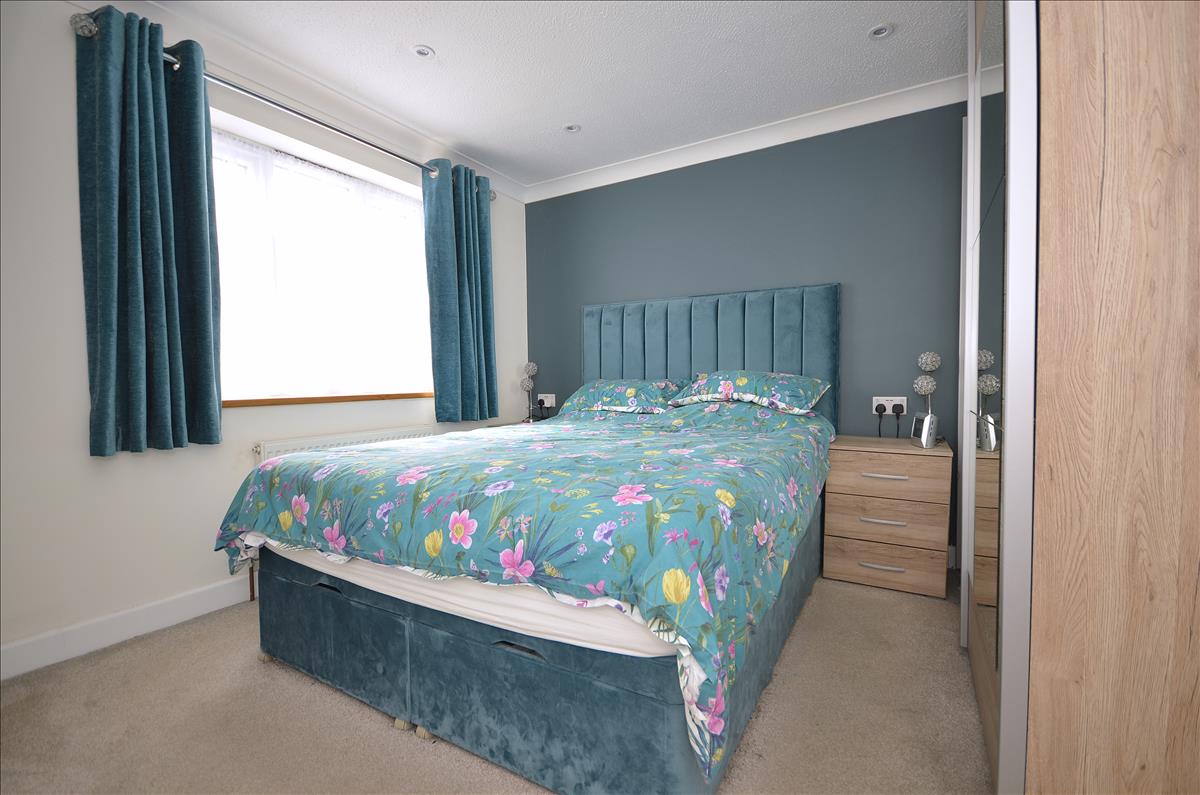 Property Image 9b9dec1d-eade-434c-af6b-671dd8a14dfc