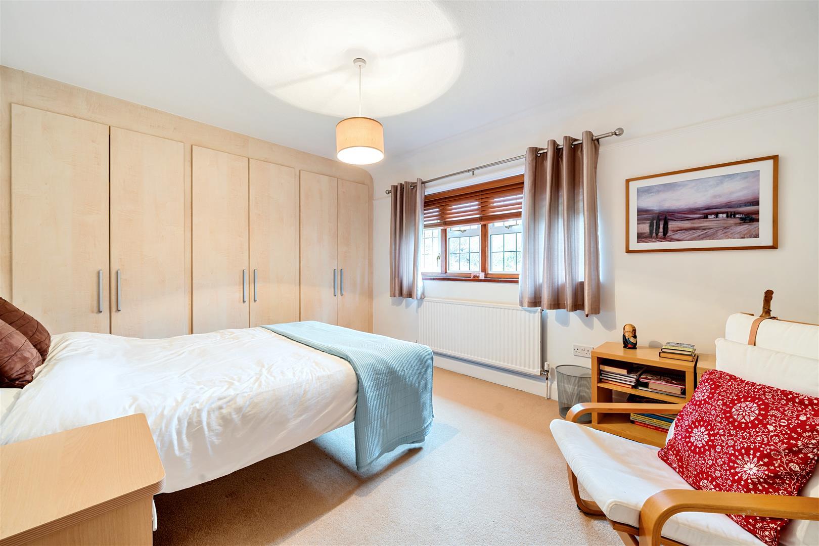 Property Image 9bb917fe-2c11-4dc3-a820-9d0e784aa556