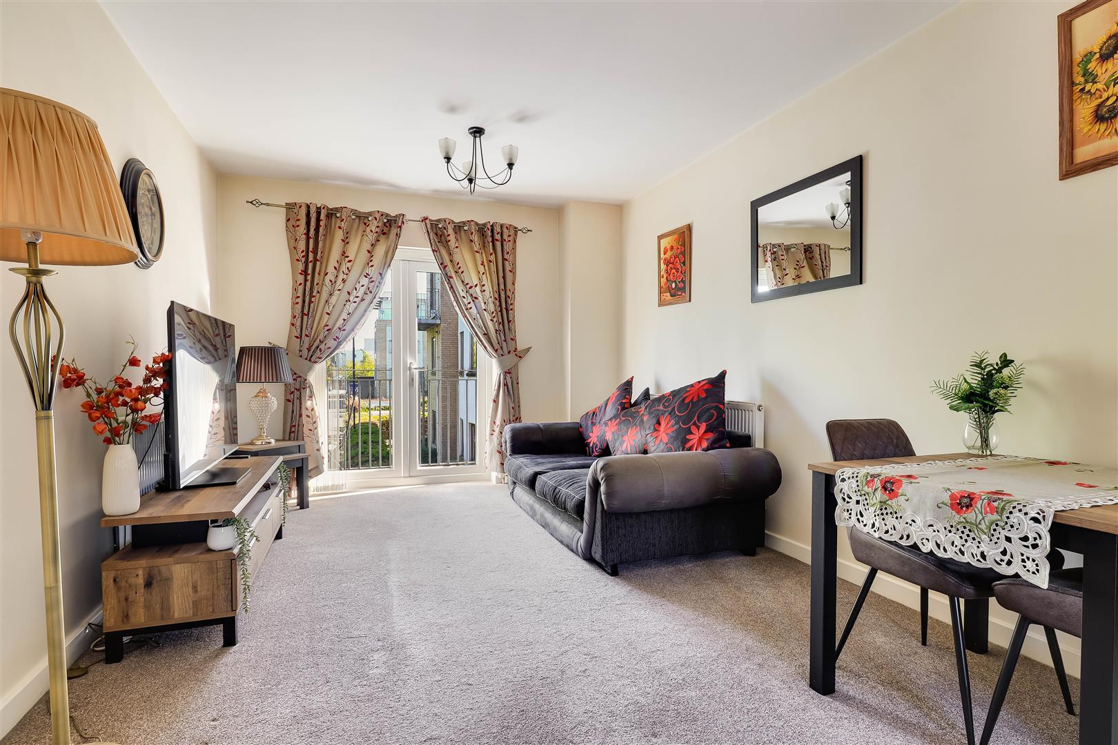 Property Image 9bba4638-d292-4ca8-acbc-4941c05b94a4