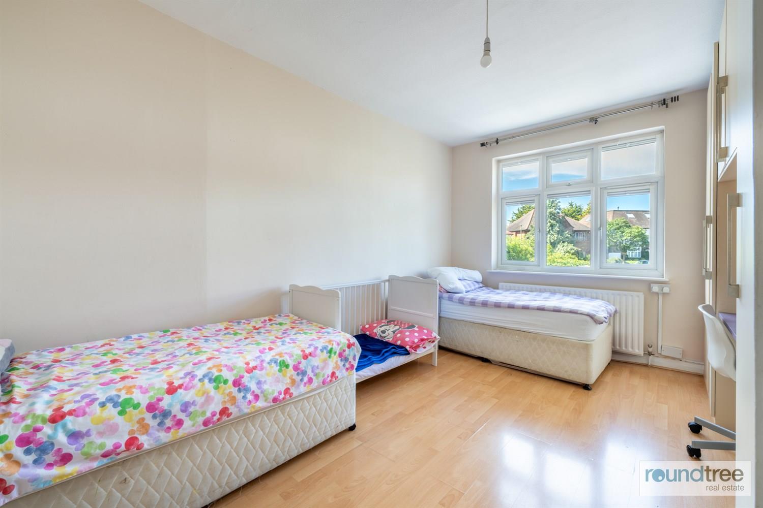 Property Image 9bbd6852-2579-4051-8f21-0d3c50d28dad