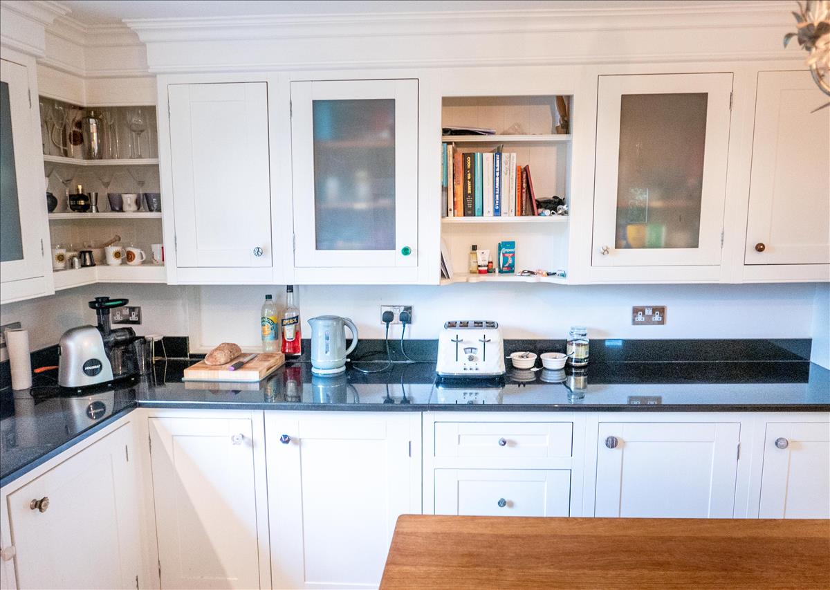 Property Image 9bc2aa2c-1719-425d-afe2-c3d4920f1378