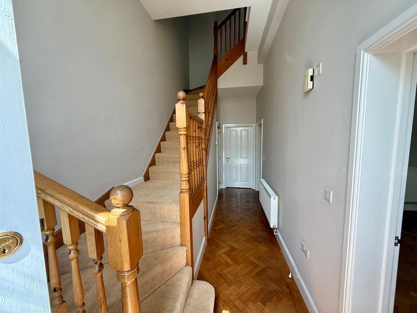 Property Image 9bd37362-11df-49ed-8dff-9f87f178b083