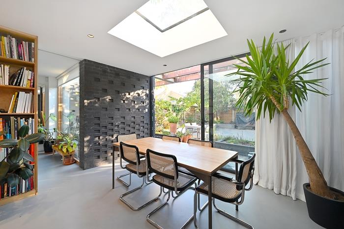 incredible four bedroom townhouse with garden available for long let in london fields e8