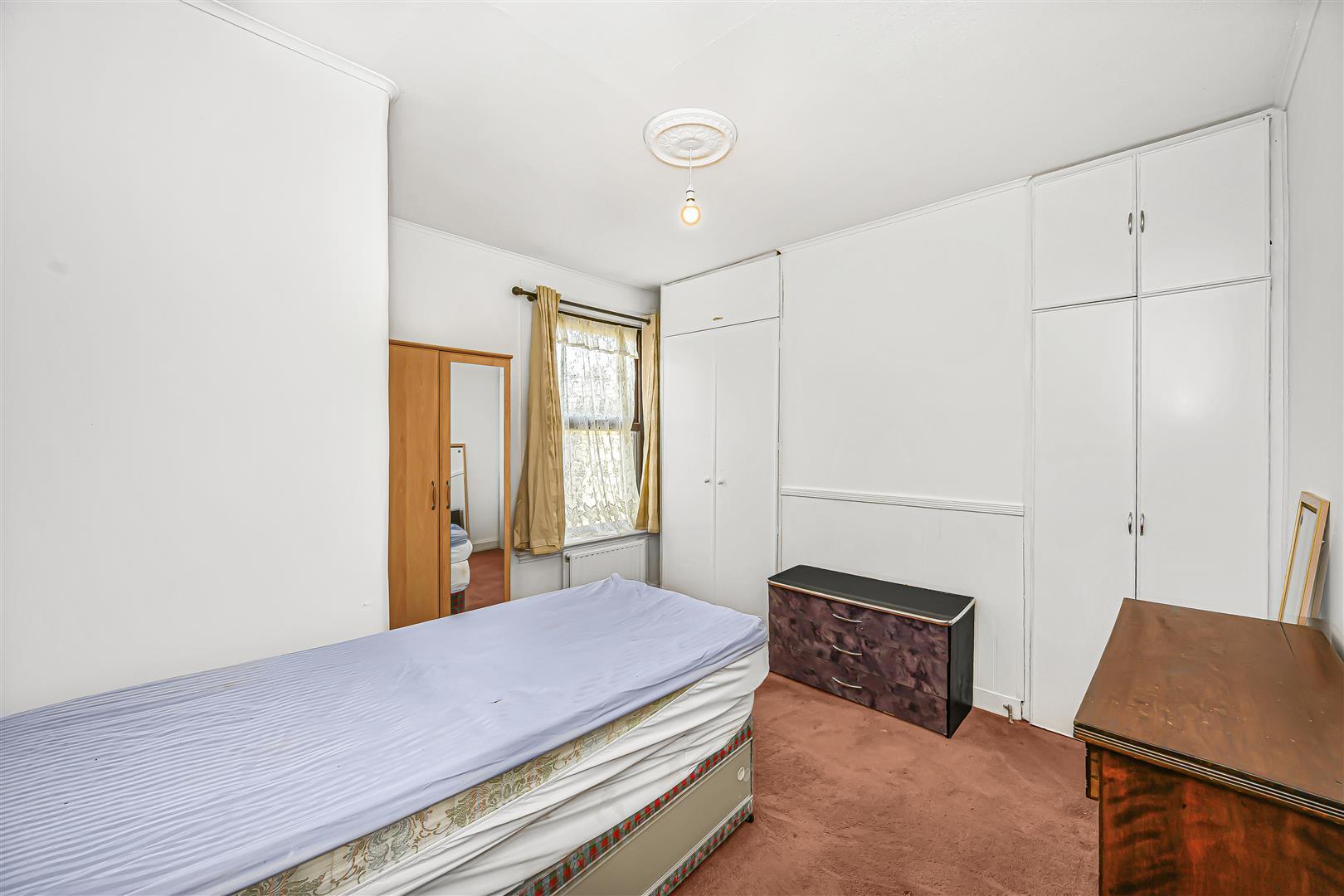 Property Image 9bdef2ec-ba7e-40e4-8d99-56051cf1ec66