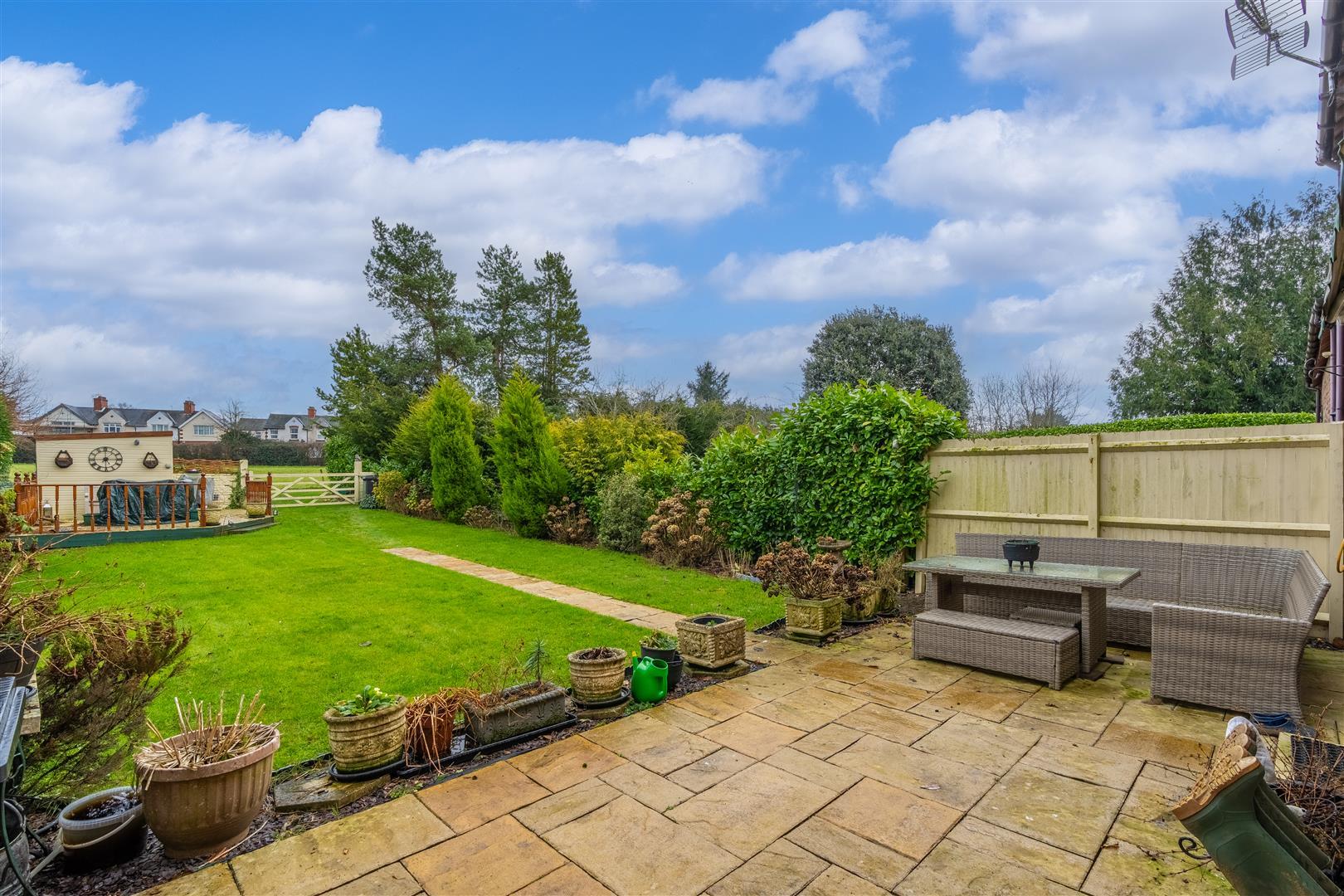 Property Image 9be44ef1-52d8-43db-a8b9-6094852585ae