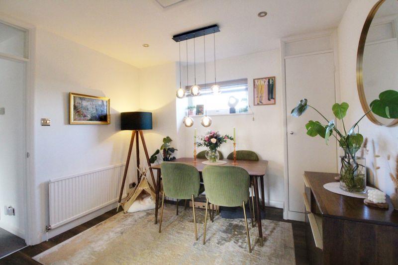 Property Image 9bedb259-ab2e-48ea-a7af-2a073a30d80c