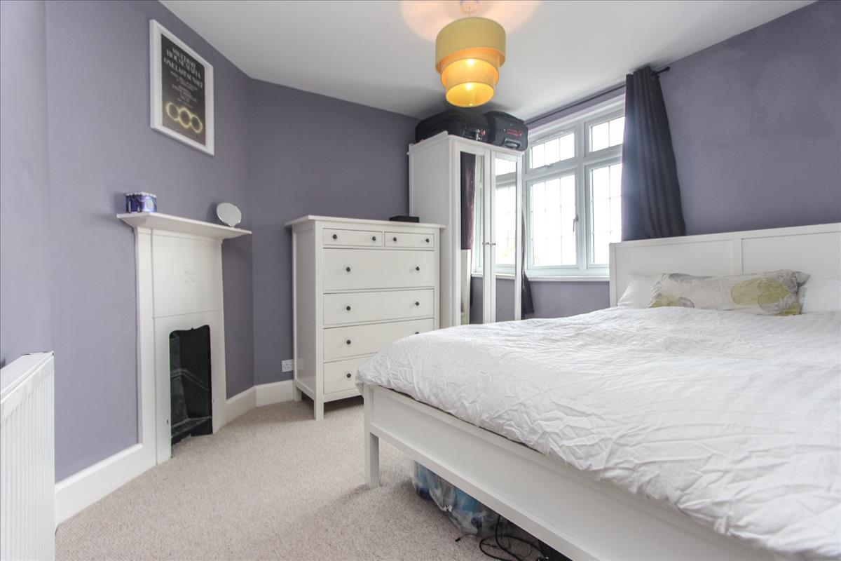 Property Image 9bee23a9-6987-4359-8602-16247bec3617