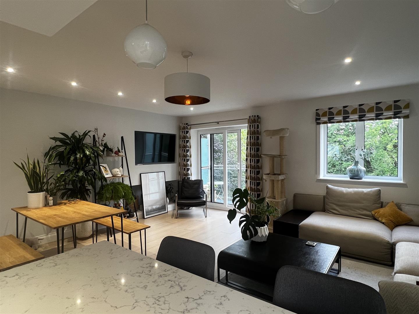 Property Image 9bf25abd-421a-42b5-84c1-900e0f3d4262