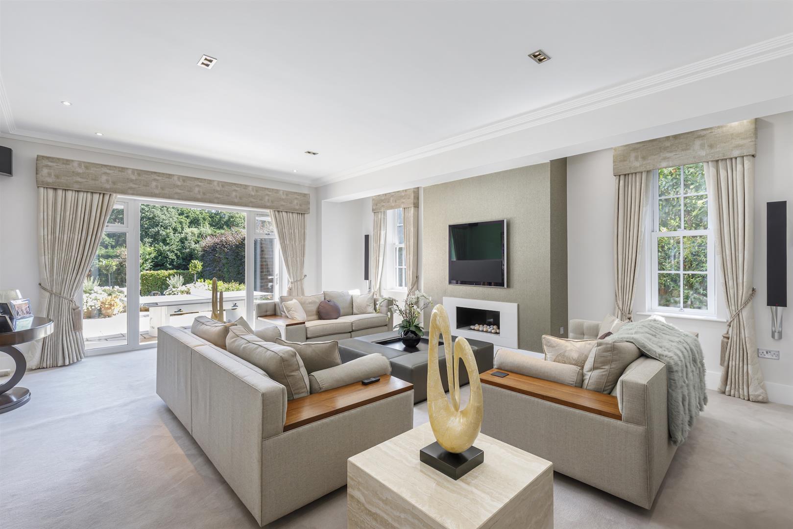 Property Image 9c07228d-14b1-4d77-bd3c-36934b4e3848