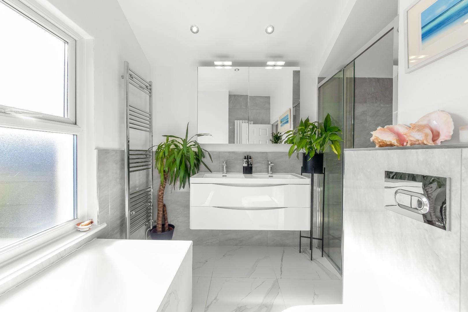 Property Image 9c0c7183-df21-4d39-b806-4068b54e9fa1