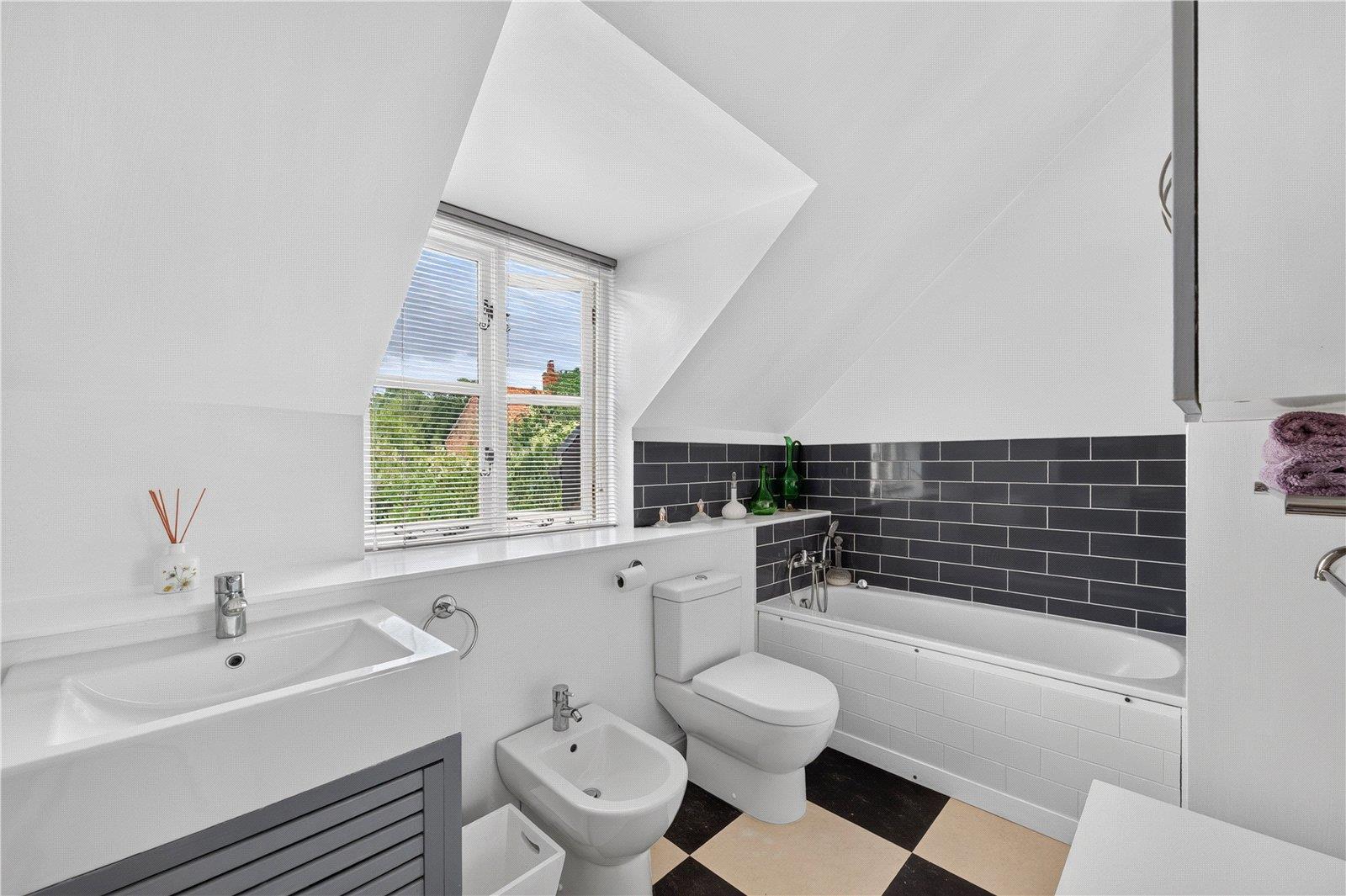 Property Image 9c0d120b-8d61-4ea1-8839-0635d3a64b1e