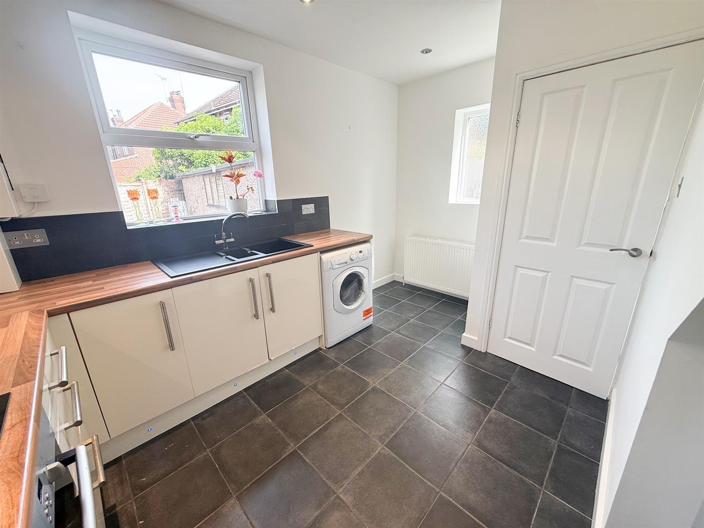 Property Image 9c1145c0-2056-426a-b706-260af47a951d
