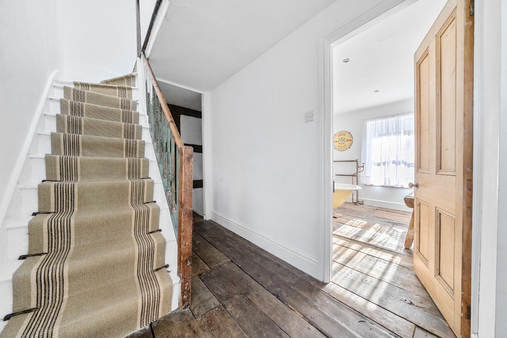 Property Image 9c1b5e03-94a3-40c1-b4c0-0682ca88dc46