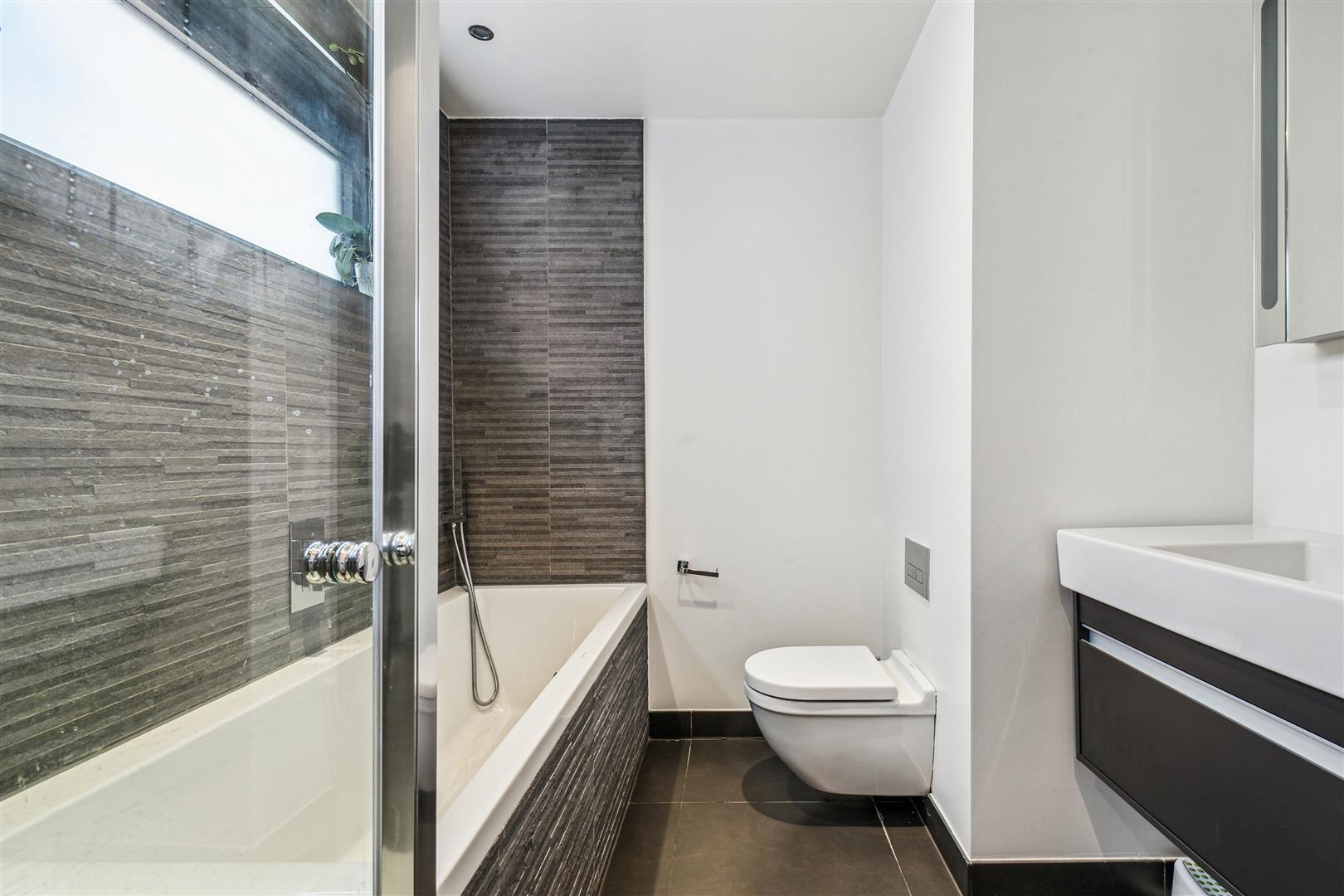 Property Image 9c1fb7f6-9343-40f8-8102-a2e7f7799e7d