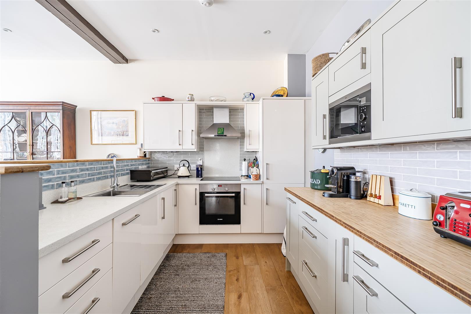 Property Image 9c233a2c-2bbe-428b-bb1f-cafae06717e1