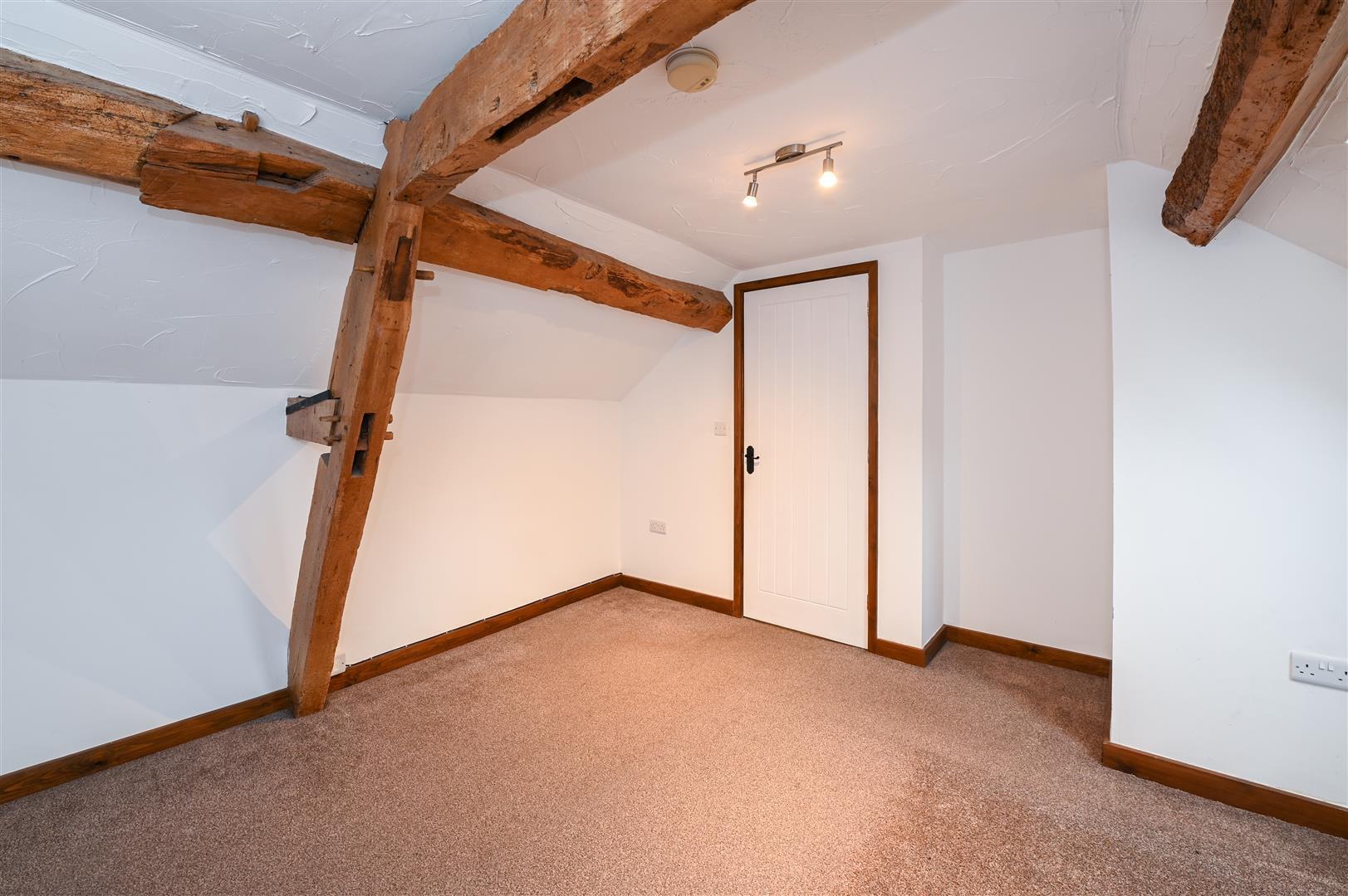 Property Image 9c391f88-e231-4767-8786-8c571c354f6c
