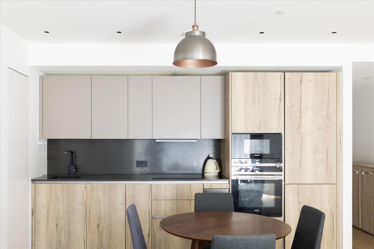Property Image 9c39bfa1-983b-4b67-8dec-842d25a88e6d